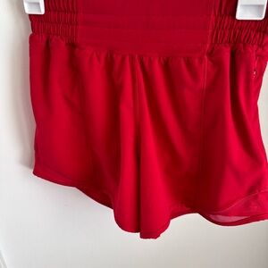 Lululemon hotty hot shorts red size 2